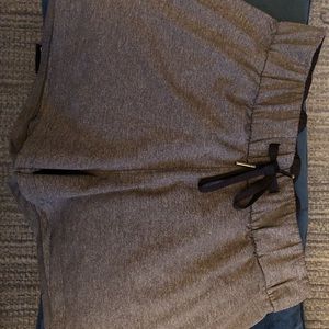 Lululemon on the fly short 50/e